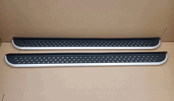 Bậc Dẫm Lên Xuống Cho Xe Hyundai Tucson - Image 3