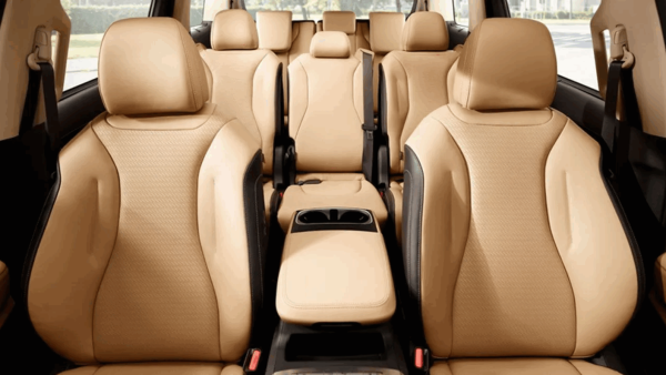 Độ ghế Limousine xe Kia Carnival - Image 3